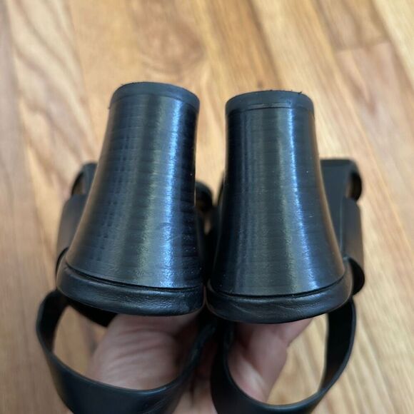 Brighton Ritzy Rhinestone Leather Heels Shoes Women’s Size 7.5M - Picture 6 of 13